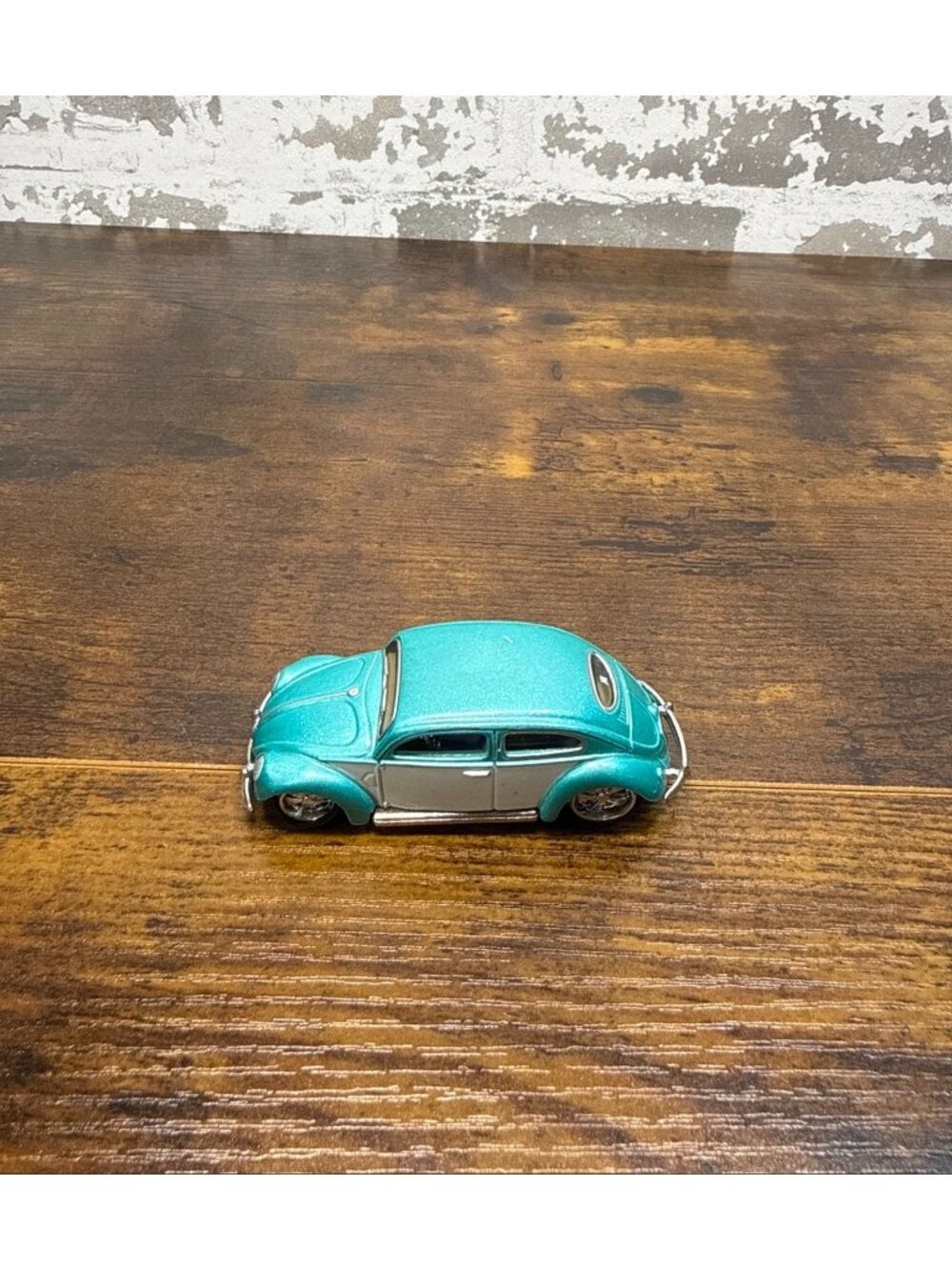 Vintage Die-Cast Volkswagen Beetle Model Collectible Toy Car